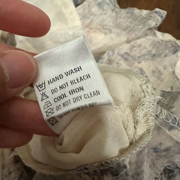 KARLIE Sheer Snakeskin Print Ruffled Blouse Batwing/Flutter Sleeve in Cream - Picture 11 of 12